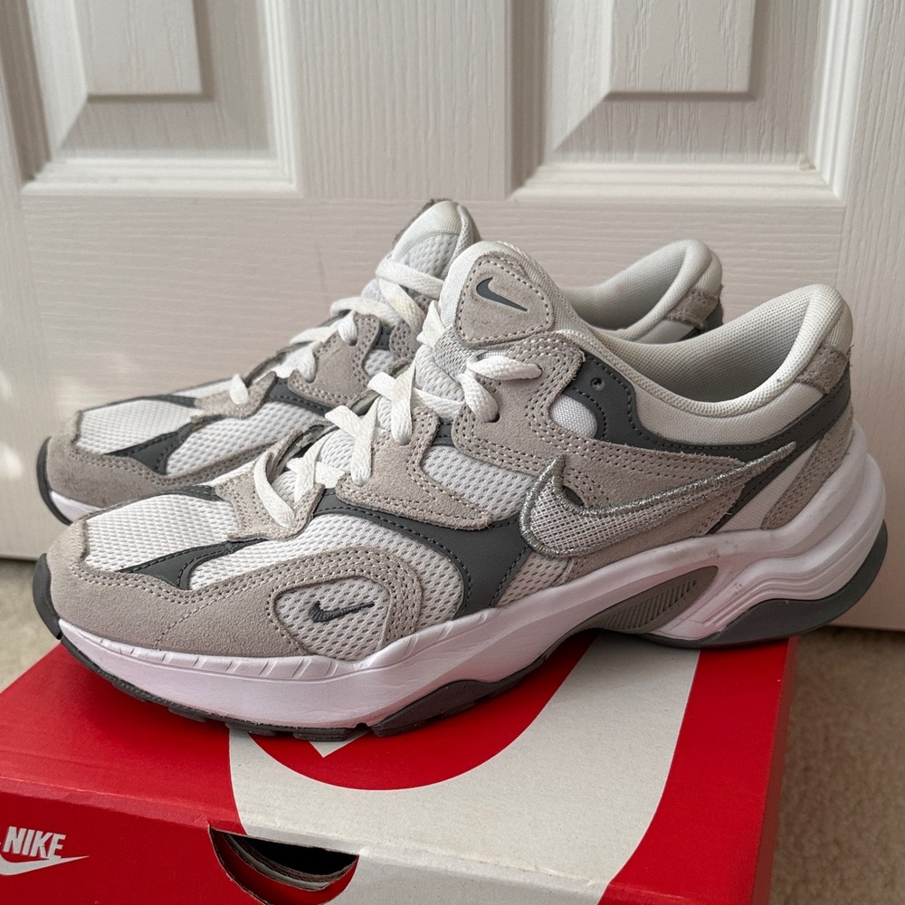 Nike AL8 Women’s Sneakers – Size 8.5 (Color: Sail/Sanddrift/Light Bone)